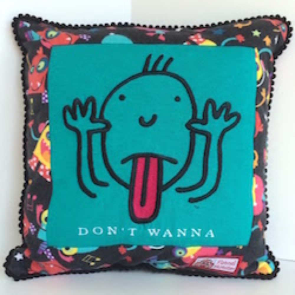 Appliqué Don't Wanna FLÏLLOW™ (Flannel Pillow)
